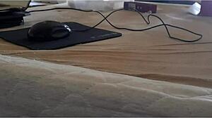 Que Bunda Gigante E Enorme Hein - Fingering And Anal