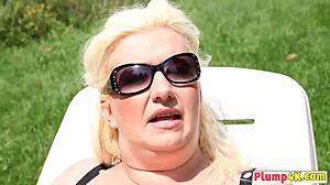 Plump blonde gets oral and pussy licked outdoors intensely