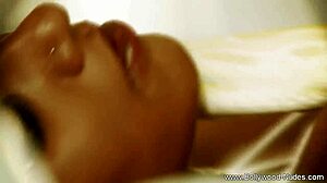 Bronze skin looks lovely while undressing 😍