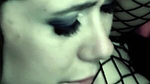 LEZDOMINA EATING PUSSY WITH INTENSITY