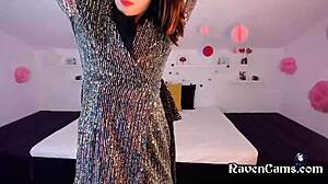 Bogel gadis remaja panas gosok bibir pepek basah kuat!