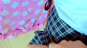 estudiante primeriza en arriesgado sexo sin condon despues de clases sorprendo a esta puta alumna en casa y me la cojo casero real 😏