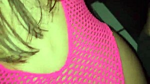 putas casadas se divertem com roludo no glory hole with muff diving and cunilingus.