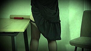 STUDENTS DREAM ABOUT CURVY MILF TEACHER'S BIG ASS