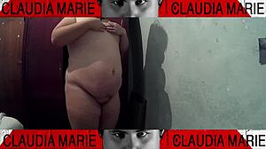 Tasting vaginal fluids between fat woman's thighs