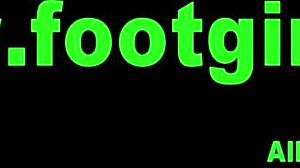 Dominate and worship feet with toe sucking!