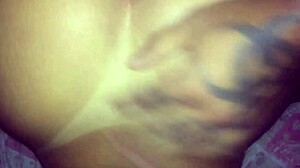 Depois de balada, latina oferece cuzinho