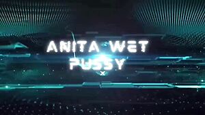 Young pretty girl like anita tasted soya milk on her ass for the 1st time