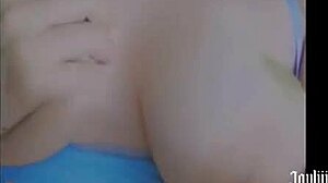 does my horny stepsister send me nude photos?