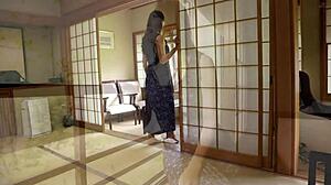 Reiko, tell us about your steamy hot spring getaway in this nostalgic Japanese shoot!