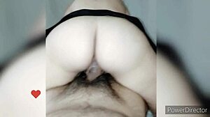 Cogida por mi amigo mientras no estén sus papás