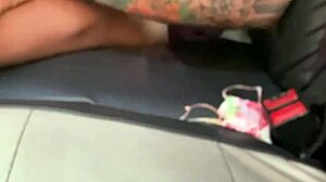 Maestra De Colegio Me Chupa La Verga En El Estacionamiento Milf Latina