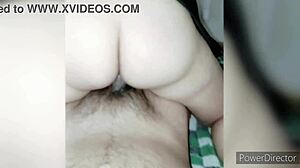 Cogida por mi amigo mientras no estén sus papás