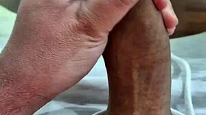 Brazilian twink wants penis sucked.