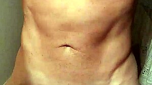 wyocock1982 masterbating for you, wanna see?