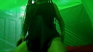 sexy stepmom waits in bed, teasing with her big ass for real homemade fun