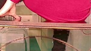 Sexy Milf Rubs Her Shaved Hairless Pussy in Amateur Solo Masturbation Video