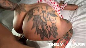 Thick tatted pawg dezire gets stuffed, oh yeah!