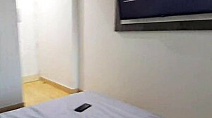 Amateur Latina Enters Good Hotel in Lince