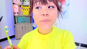 lila jordan brushes her teeth on webcam