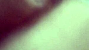 jeg kaldte min kones veninde for at sutte godt på den våde fisse