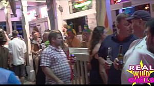 Prokletstvo, ove Fantasy Fest kurve izlažu sve na ulici!