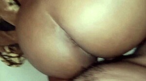 crente casada bbw dando de quatro pro cunhado enquanto marido tá na igreja?