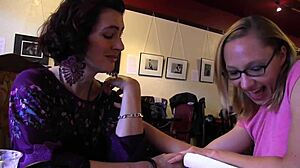 Amateur says, 'Lick my wet pussy rough' in quickie