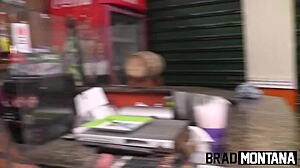 Gostosa Pamela Pantera Begs for Intense Action with Yuri Machado