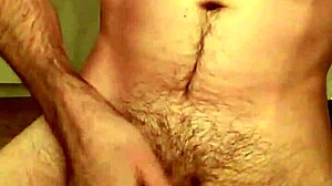 Bigcock Sexy Man Masturbates His Monster Cock