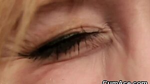 Stunner swallows massive cum load on face