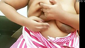 Indian desi bhabhi from kolkata, what are you doing?