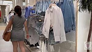 Walk Turns Hot With Big Ass Latina Milf!