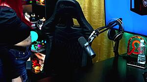 Bia Ruiva Gets On All Fours For The Presenter