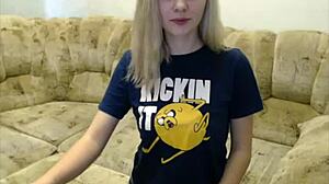 Man, I’m obsessed with cute Latvian teen Miss Julia on Avidcams... she’s just, ugh, amazin’!