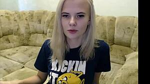 Man, I’m obsessed with cute Latvian teen Miss Julia on Avidcams... she’s just, ugh, amazin’!