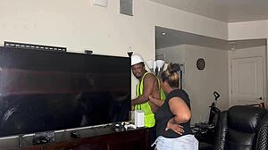 Construction Worker Whore Kendale Gives Client Bbc On Job