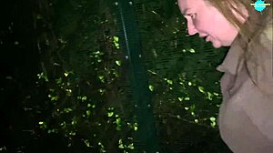 hey, Cracky’s got stuff stuck in her pussy in public, crazy!