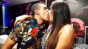 Bate que e capa parte 1 stella smeets e lolla martinelli se divertindo em primeira cena exclusiva