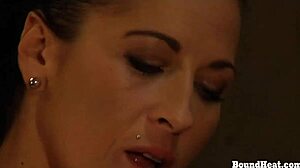 i finger deep pussy and hump legs with lesbian slave