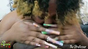 Anyai gives big titty blowjob? Cumshot close-up!