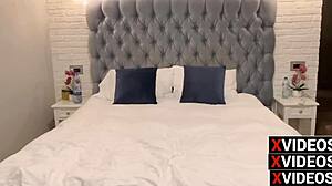 Teen Girl Rimmed In Taxi And Fucked Outdoors