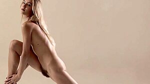 Hairy teen Mochalkina demonstrates impressive yoga flexibility