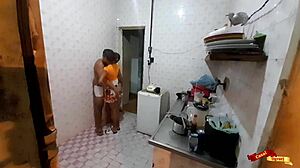Fudendo na cozinha com minha enteada - anal teen