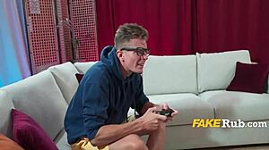 blonde e girl is always ready for some freeuse 😏