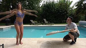 rose and cléa scissor and use dildo on pussies