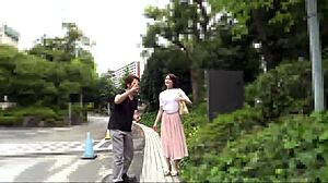 吉野まい、いたずら水着でアマチュアに犯される