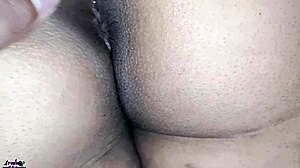 i gave my sister-in-law a massage and she cummed on my dick lol