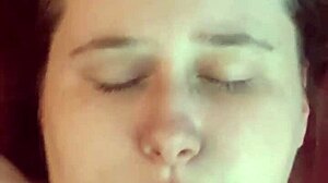 Amateur receives a surprising cumshot on her face.