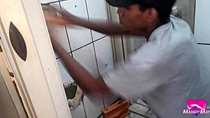 Streching my asshole with his bbc